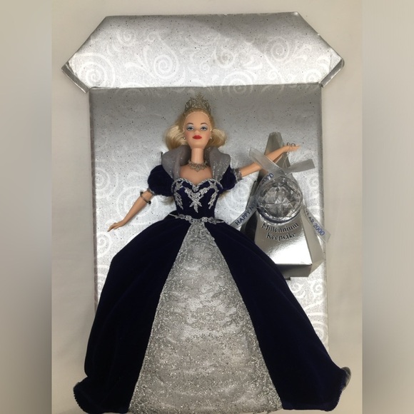 Mattel Millennium Princess Barbie Doll, Original 1999 Release vintage Barbie - Picture 5 of 7